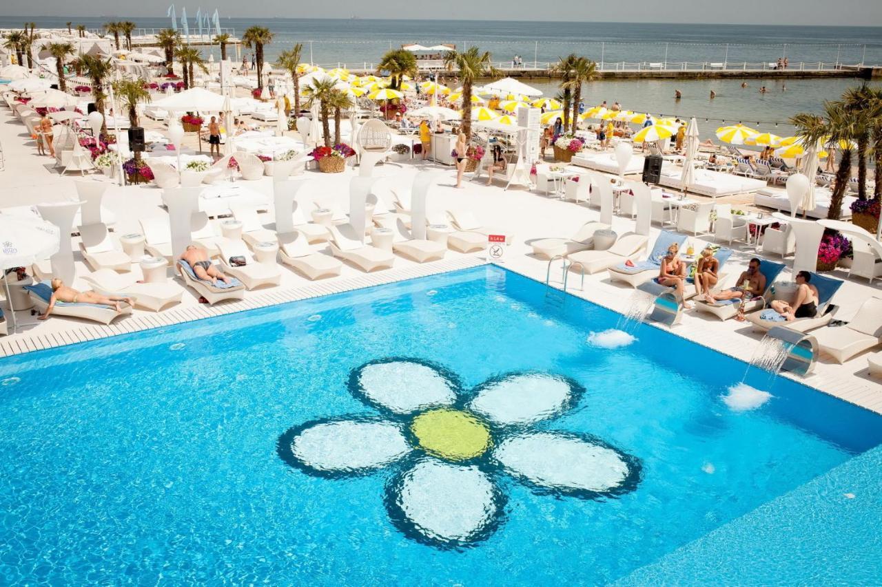 Apartments Arcadia Vip Odessa Eksteriør billede